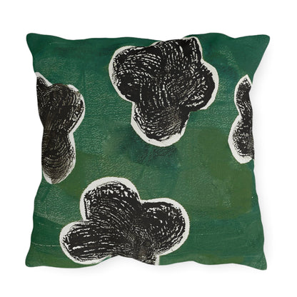 The Outdoor Pillow - Bloom, Grass